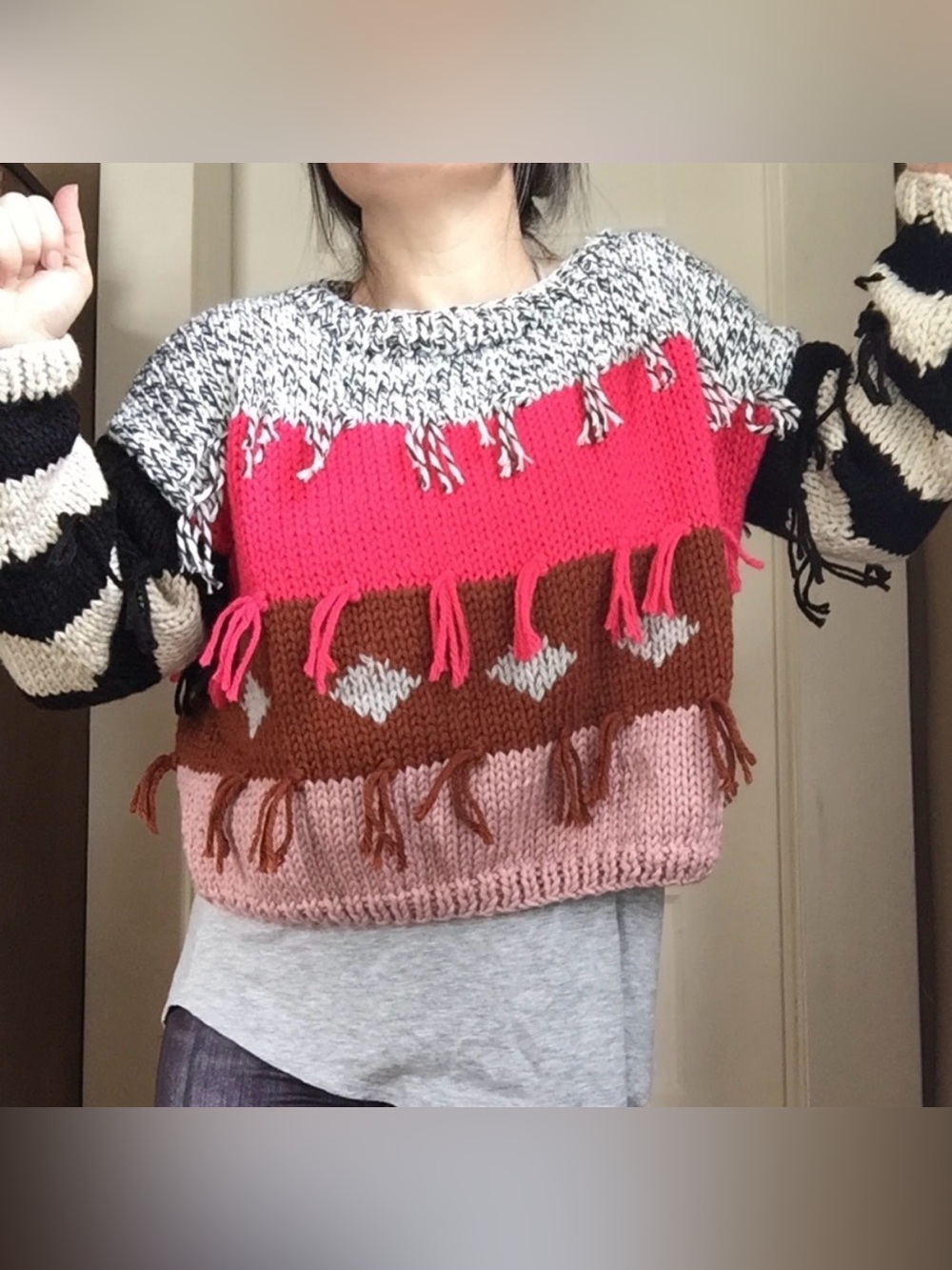 Pina Fringed Sweater by Vero Alfie